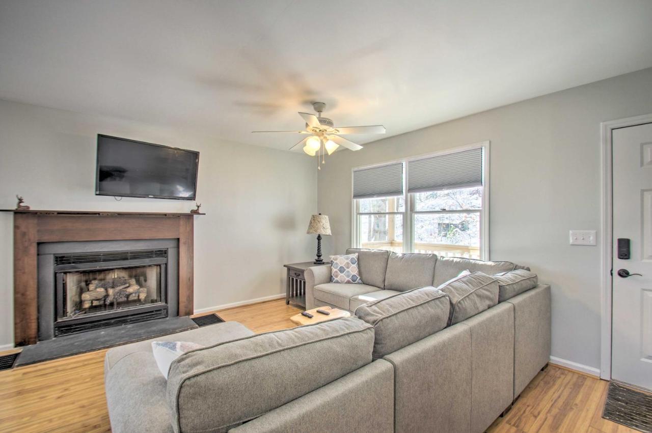 Massanutten Resort Home With Deck Near Skiing! McGaheysville Екстериор снимка