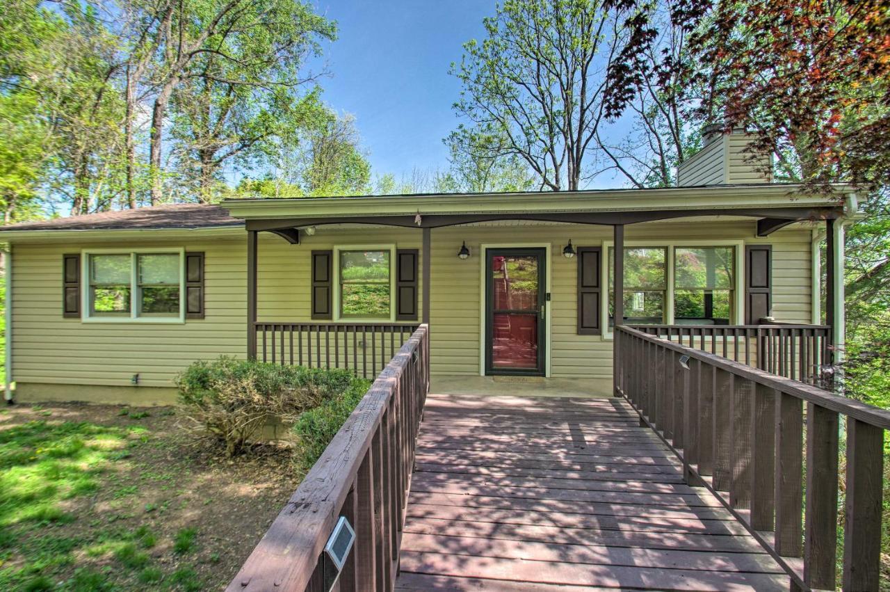 Massanutten Resort Home With Deck Near Skiing! McGaheysville Екстериор снимка